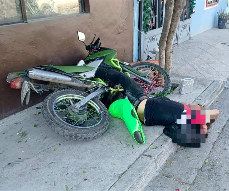 Roba moto y se estrella Roba moto y se estrella