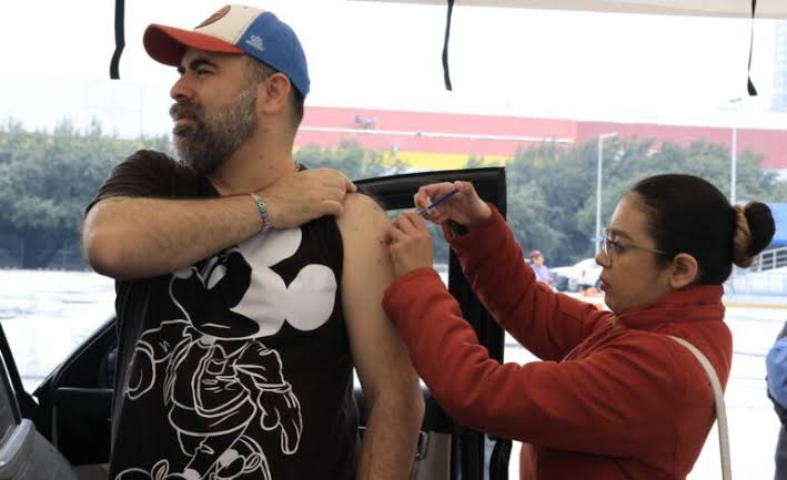 Realizar&aacute; Monterrey jornada de vacunaci&oacute;n contra influenza y Covid