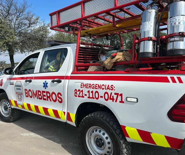 Resulta niña herida al derrapar moto Resulta niña herida al derrapar moto