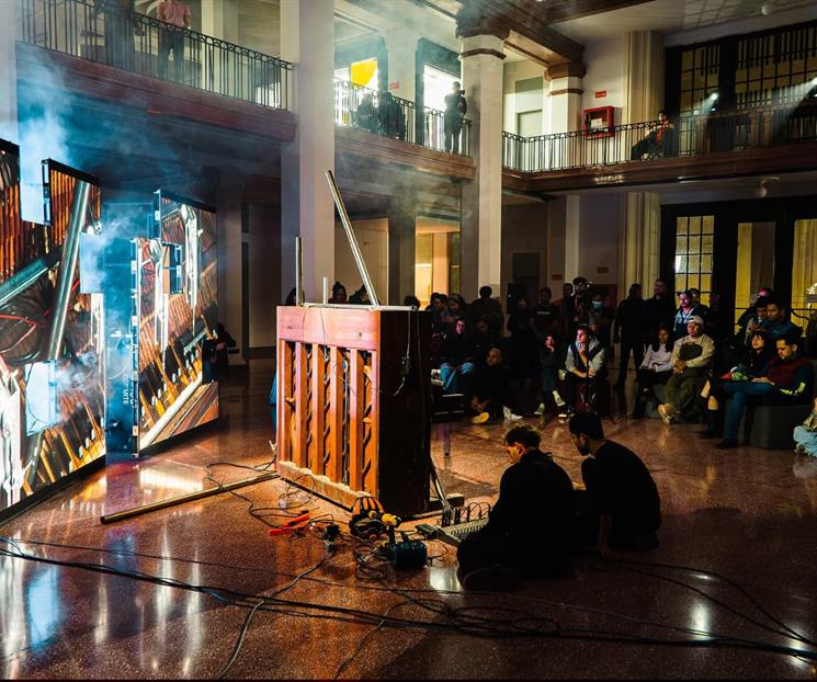 Triunfa primera edici&oacute;n del programa [Arte + Comunidad]