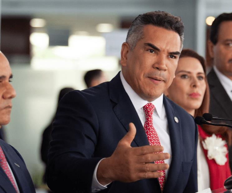 Critica PRI negativa de entrada a marinos de EU Critica PRI negativa de entrada a marinos de EU