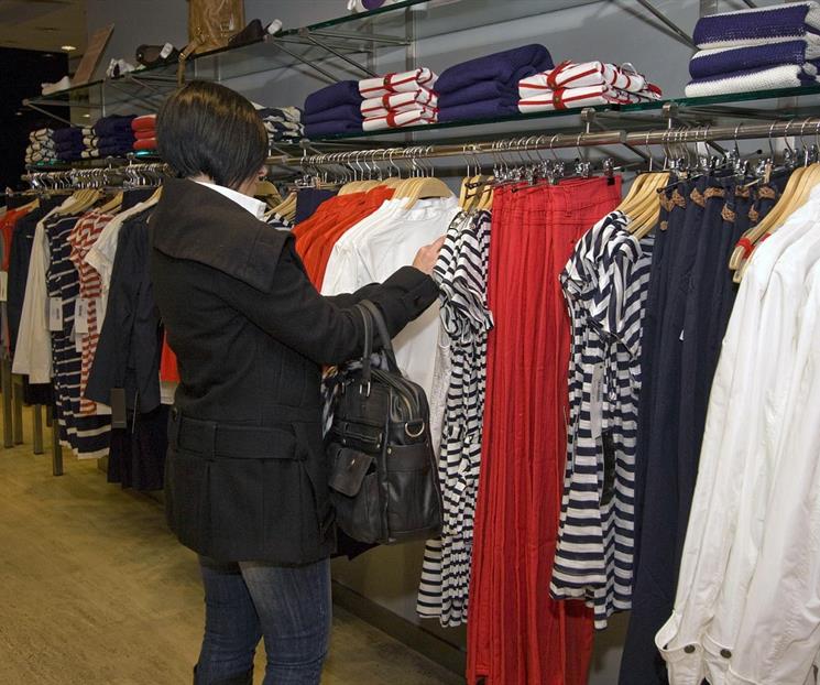 Prendas que sí vale la pena comprar en las rebajas de enero Prendas que sí vale la pena comprar en las rebajas de enero