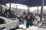Se incendia taller mec&aacute;nico