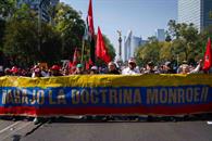 Marchan en CDMX para pedir liberaci&oacute;n de Maduro