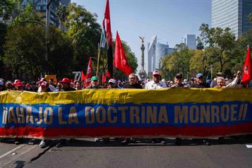 Marchan en CDMX para pedir liberaci&oacute;n de Maduro
