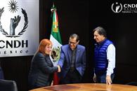 Hacen convenio CNDH y Leche para el Bienestar por la alimentaci&oacute;n
