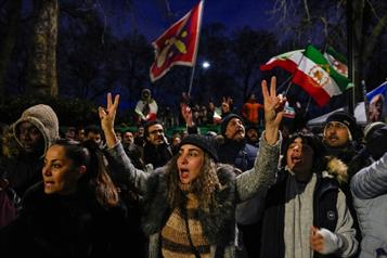 Nueva manifestaci&oacute;n en Ir&aacute;n pese al temor a una brutal represi&oacute;n