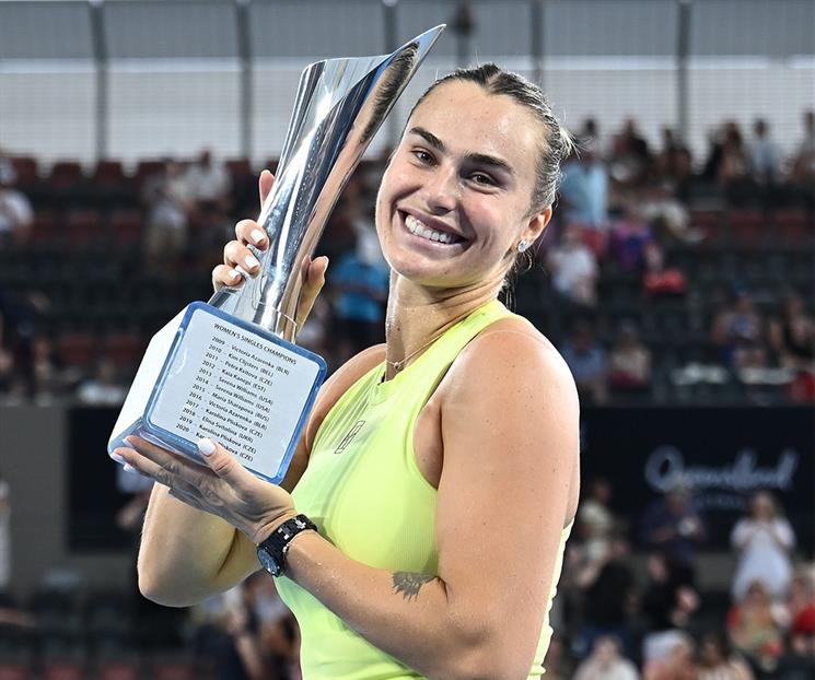 Se corona Sabalenka en Brisbane
