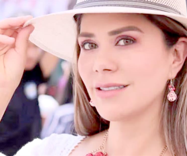 Libera Fiscal&iacute;a a exsecretaria de Carlos Manzo