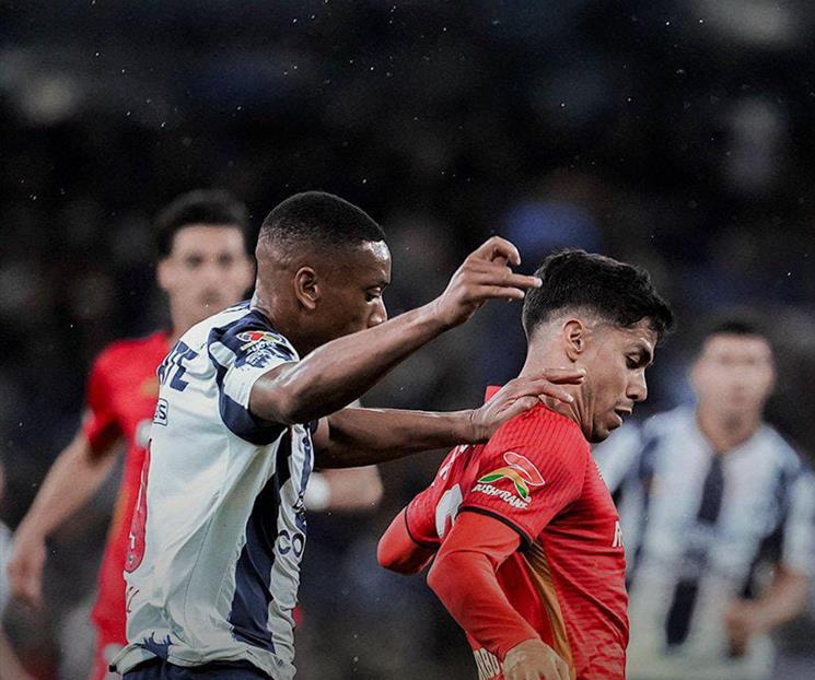 Tiene Rayados un frío debut ante Toluca Tiene Rayados un frío debut ante Toluca