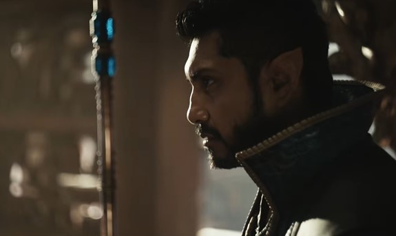 Reaparecen Tenoch Huerta y Mabel Cadena en avance de Doomsday