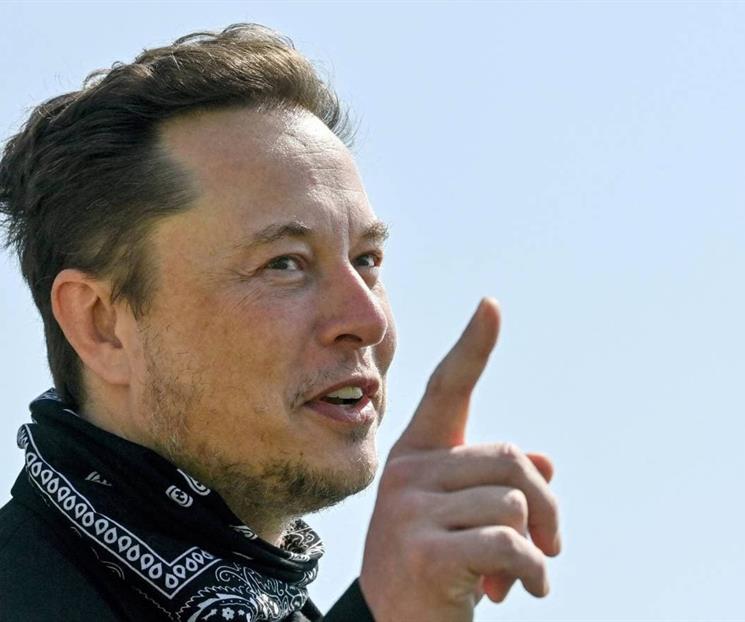 Elon Musk estalla contra Apple y Google por la nueva IA del iPhone Elon Musk estalla contra Apple y Google por la nueva IA del iPhone