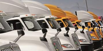 Bajan 54% las ventas de camiones pesados