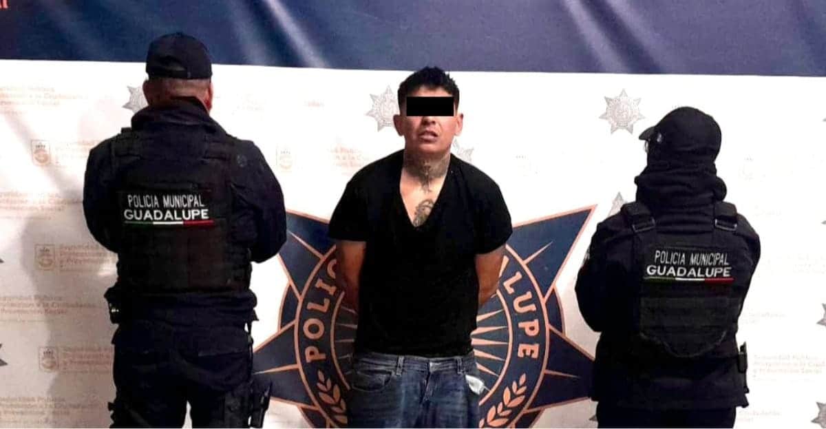 En posesi&oacute;n de un arma de fuego y luego de presuntamente dispara al aire, fue detenido por elementos de la Polic&iacute;a de Guadalupe, en la Colonia La Huerta.