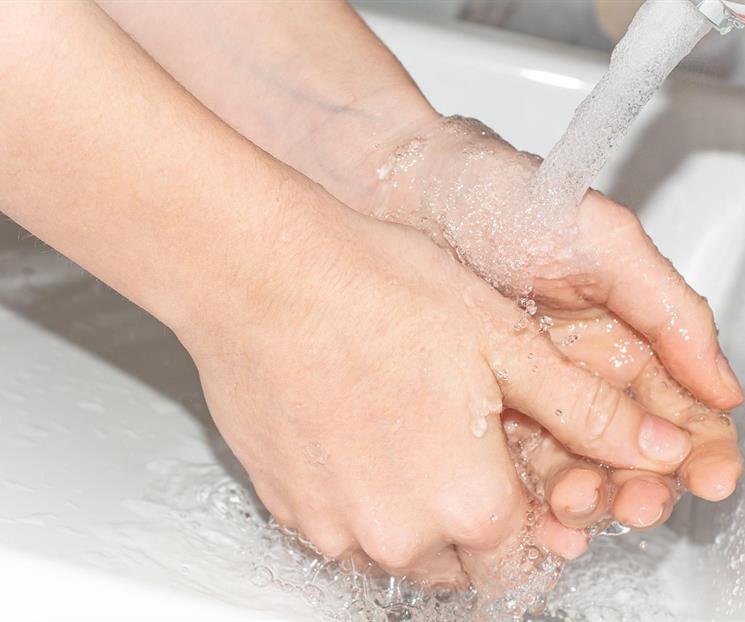 C&oacute;mo cuidar las manos cuando hace fr&iacute;o