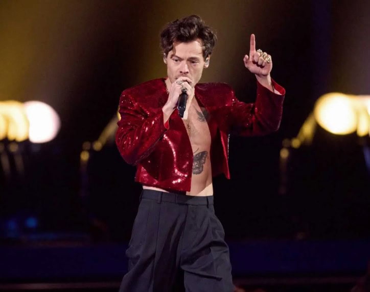 Confirma Harry Styles lanzamiento de nuevo álbum en marzo