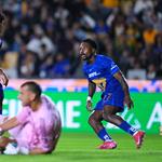 Valora Efra&iacute;n Velarde triunfo de Pumas ante Tigres