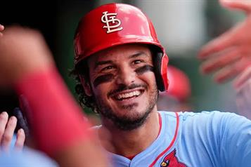 Refuerza Nolan Arenado a los Diamantes de Arizona