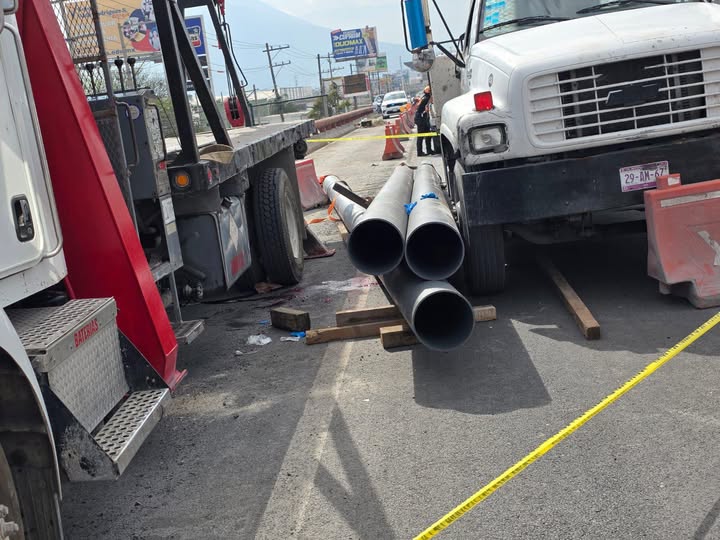Fallece trabajador aplastado por tubos