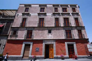 Indigna curso del Museo Archivo de la Fotograf&iacute;a