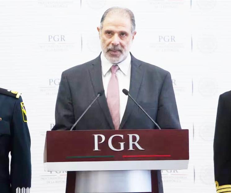 Nombra Godoy a Nader Kuri en Ciencias Penales