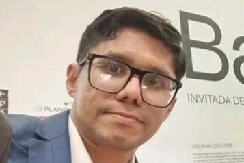 Exigen una coordinaci&oacute;n de autoridades para localizar a maestro