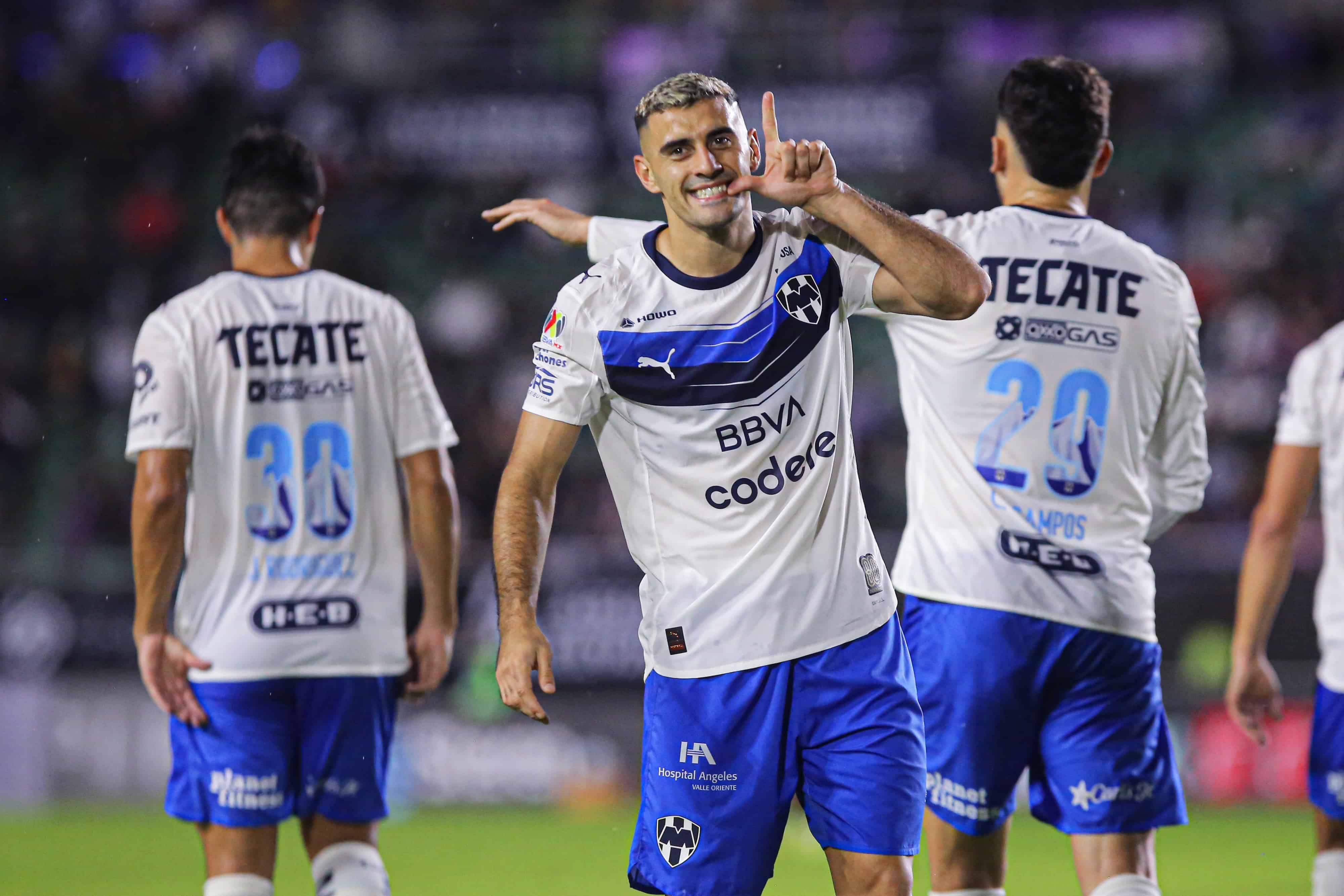 Germ&aacute;n Berterame hace el 4-0.