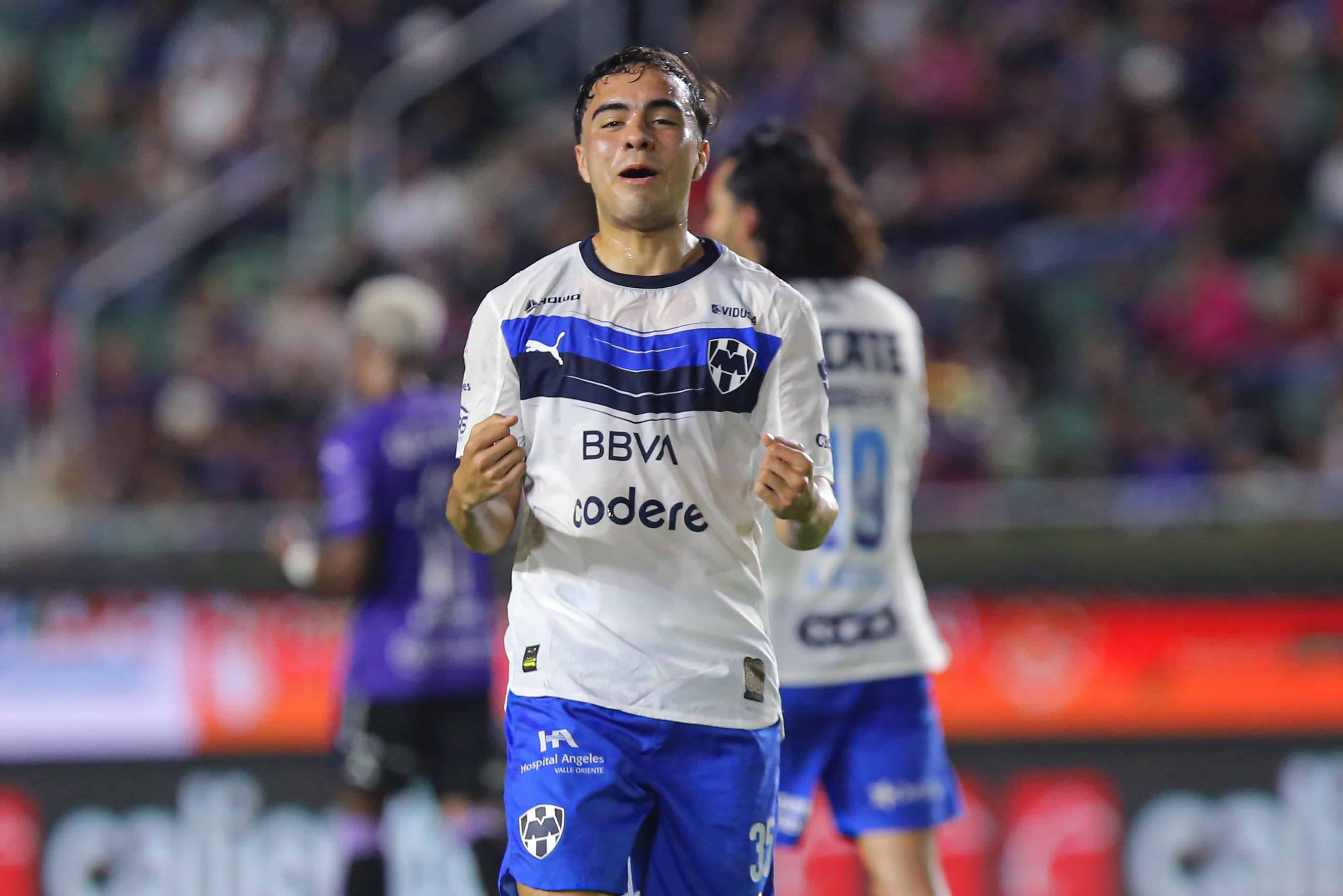 Iker Fimbres hace el 5-0.