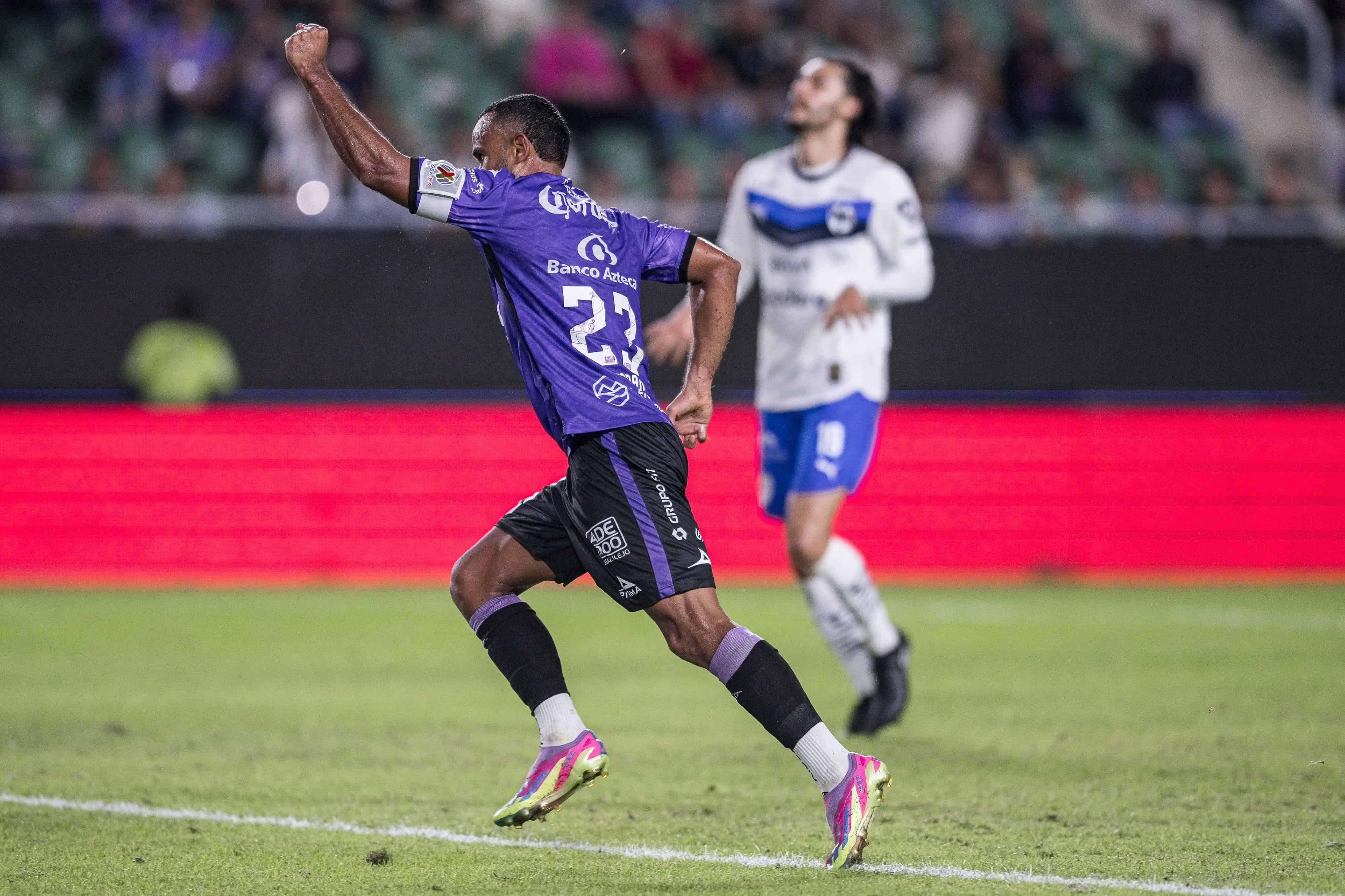 Jordan Sierra hace el del descuento.