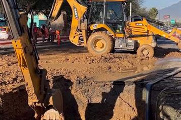 Arranca AyD reparaci&oacute;n de macrofuga en Eloy Cavazos