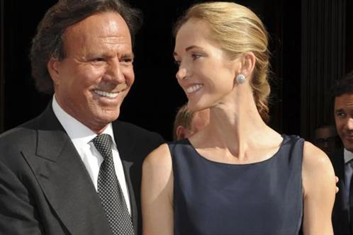 Reacci&oacute;n de la esposa de Julio Iglesias ante acusaciones sexuales