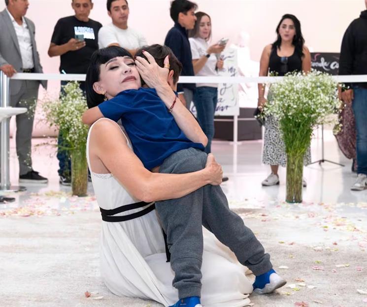 Susana Zabaleta regresa con Los Abrazos