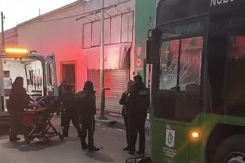 Resulta motociclista grave en choque