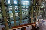 Dan plazas y mantenimiento a la Biblioteca Vasconcelos