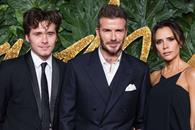 Asegura Brooklyn Beckham ruptura con su familia