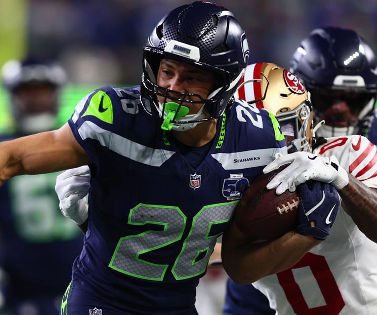 Pierde Seattle a Zach Charbonnet