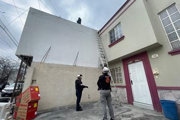 Instala clima y muere electrocutado