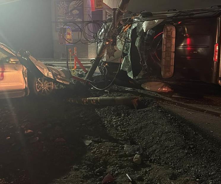 Vuelca patrulla tras persecuci&oacute;n