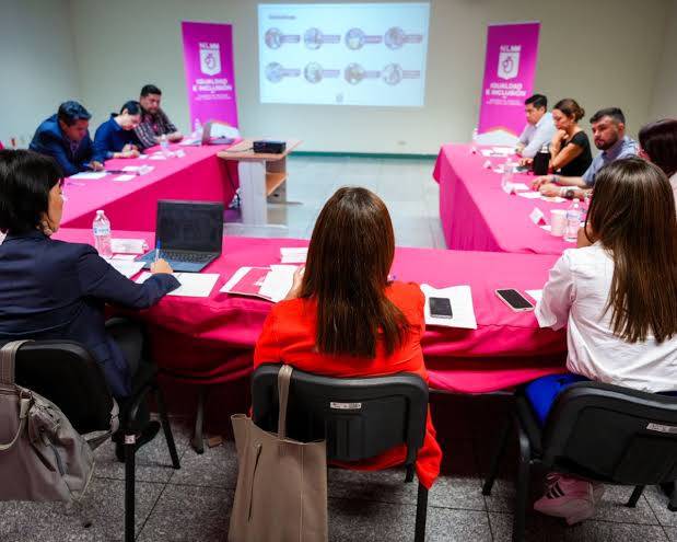 Capacitar&aacute;n a emprendedores en el idioma ingles