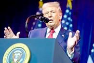 Con 42% de aprobaci&oacute;n,; Trump celebra un a&ntilde;o de gobierno