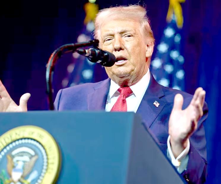 Con 42% de aprobaci&oacute;n,; Trump celebra un a&ntilde;o de gobierno