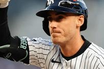 Firman Yanquis a Bellinger