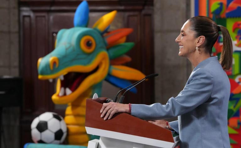 Presidencia propone acu&ntilde;ar monedas conmemorativas del Mundial