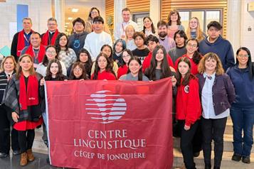 Alumnos de preparatoria realizan estancias acad&eacute;micas en Canad&aacute;