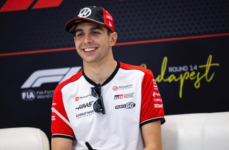 Sentía Ocon presión con Sergio Pérez Sentía Ocon presión con Sergio Pérez