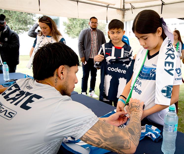 Viernes de práctica rayada y convivencia en El Barrial Viernes de práctica rayada y convivencia en El Barrial