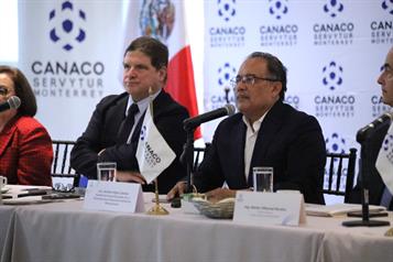 Refrenda Mijes con la CANACO compromiso de impulsar Visi&oacute;n de Estado