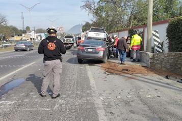 Sufre volcadura en la Nacional