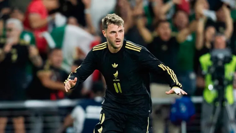 "Claro que veo a M&eacute;xico campe&oacute;n del mundo"