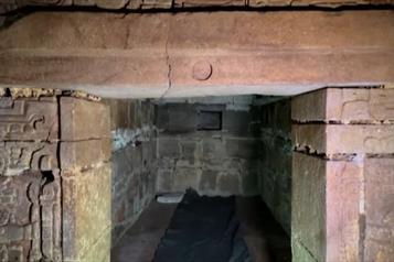 Sheinbaum revela descubrimiento de tumba zapoteca en Oaxaca